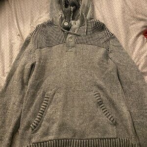 Gray men’s hoodie sweater